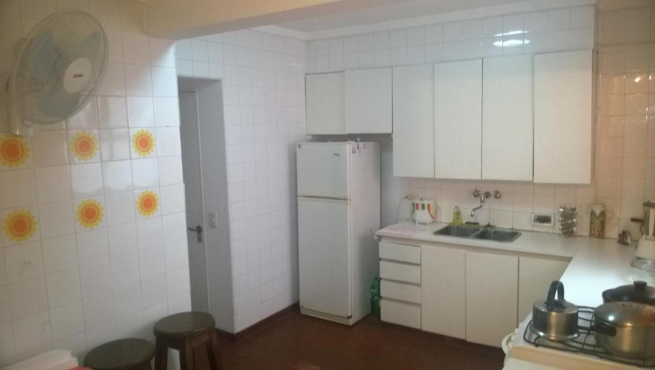 Habitacion Con Bano Privado Un Piso Por Escalera Buenos Aires Bagian luar foto